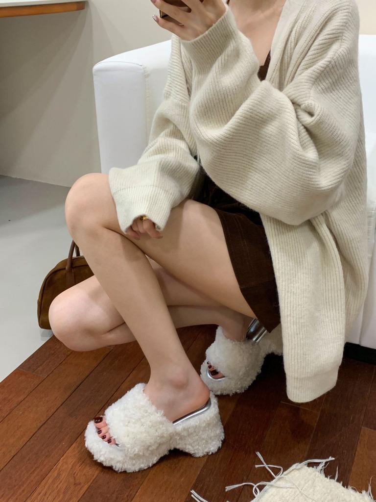 Sheep Curly Wool Slippers Women's Outer Wear 2025 New Autumn and Winter Feeling Thick Bottom Heightening Small Slope Heel One-word Drag