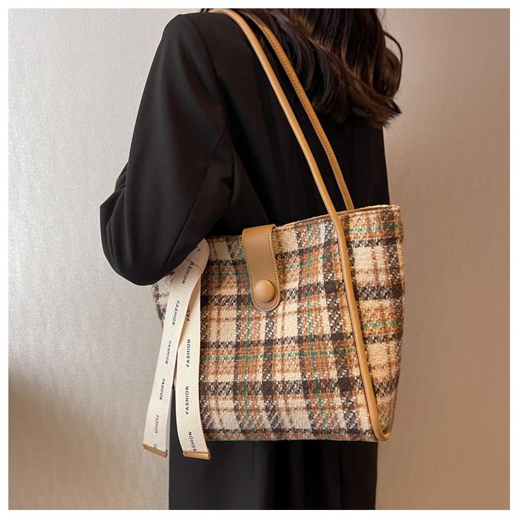 

DIMANAF 2023, женские летние нишевые новые женские сумки, модная и универсальная сумка в стиле ретро на одно плечо, ручная сумка через плечо