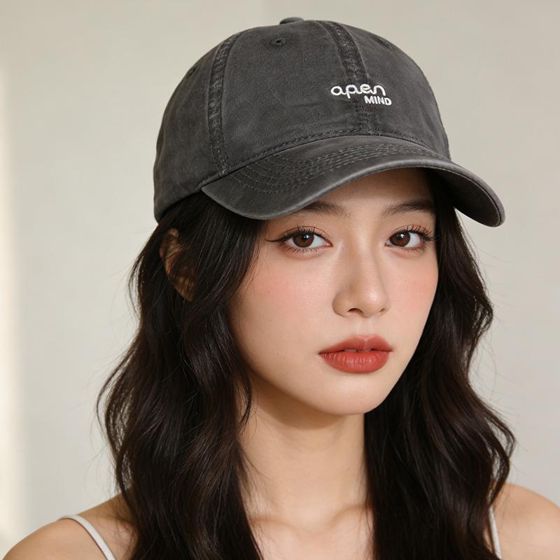 Spring And Summer Letter Embroidered Peaked Cap Female Face Small Baseball Cap Couple Versatile Sun Hat Tide