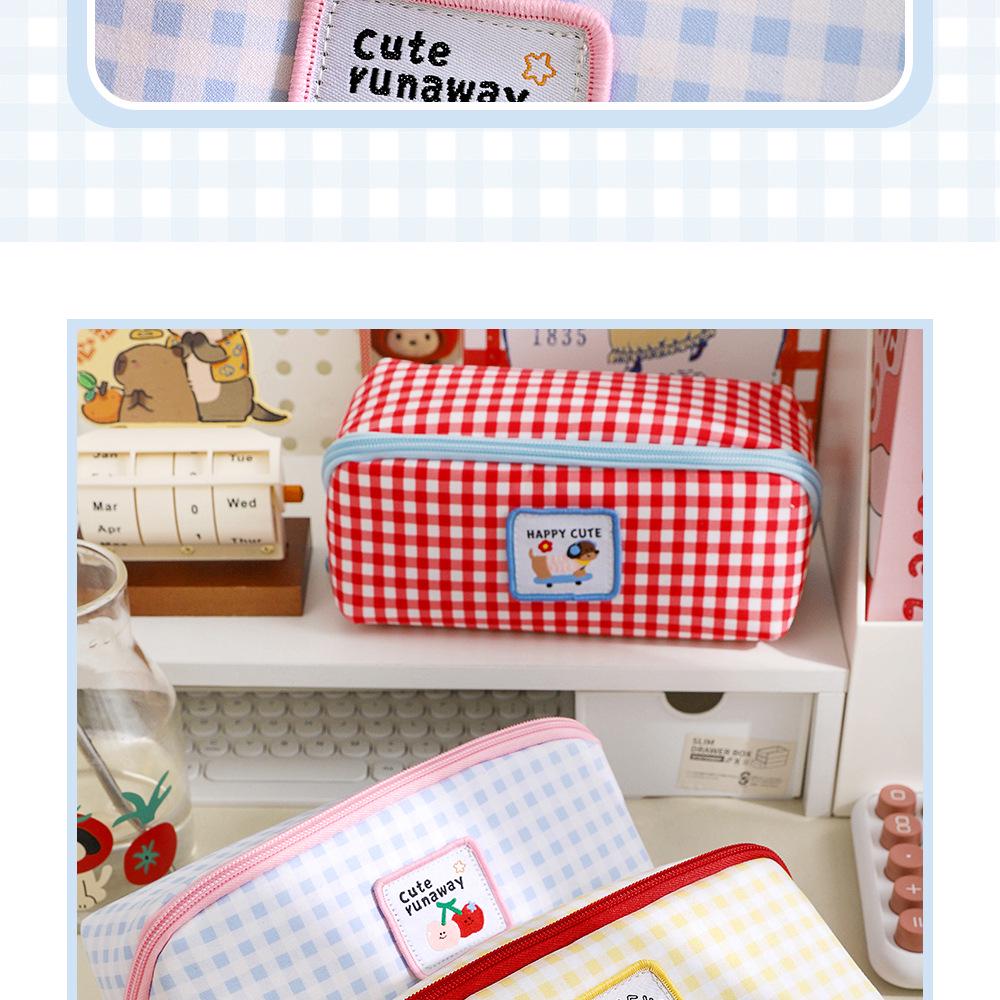 Stylish Large-Capacity Pencil Case for Girls - Cute Design, Perfect for School Supplies