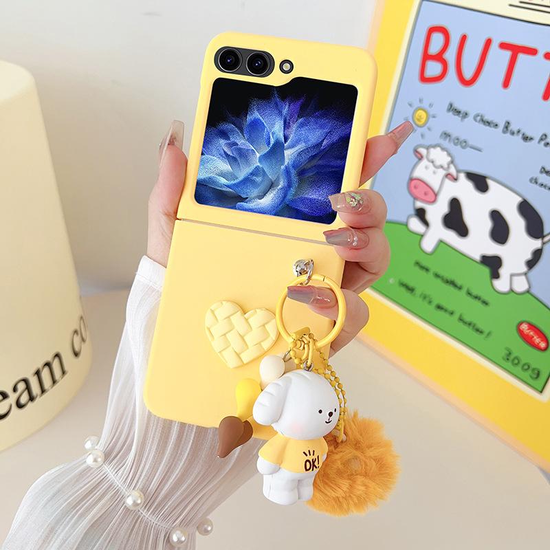 Applicable to Samsung GalaxyZ Flip8 mobile phone case folding skin feeling love hairball zflip7/6 protective case 5 women