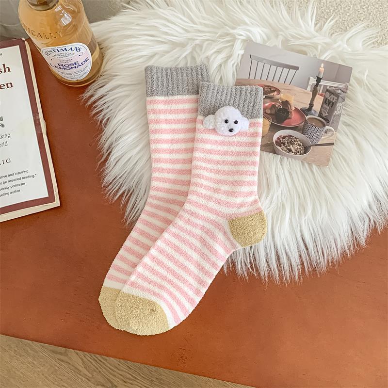 2 Pairs of Striped Three-dimensional Plush Dog Socks, Trendy Brown Dog Head Cute Mid-calf Socks, Casual and Comfortable