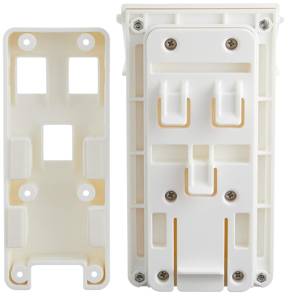 Daiwa CP Pocket (with Cover Lid) White