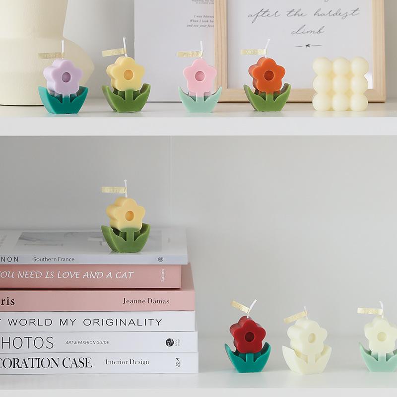 INS Flower Scented Wax Candle Korean Home Decoration Flower Ornament Fragrance Handmade Floret Candles Candlestick Decorations