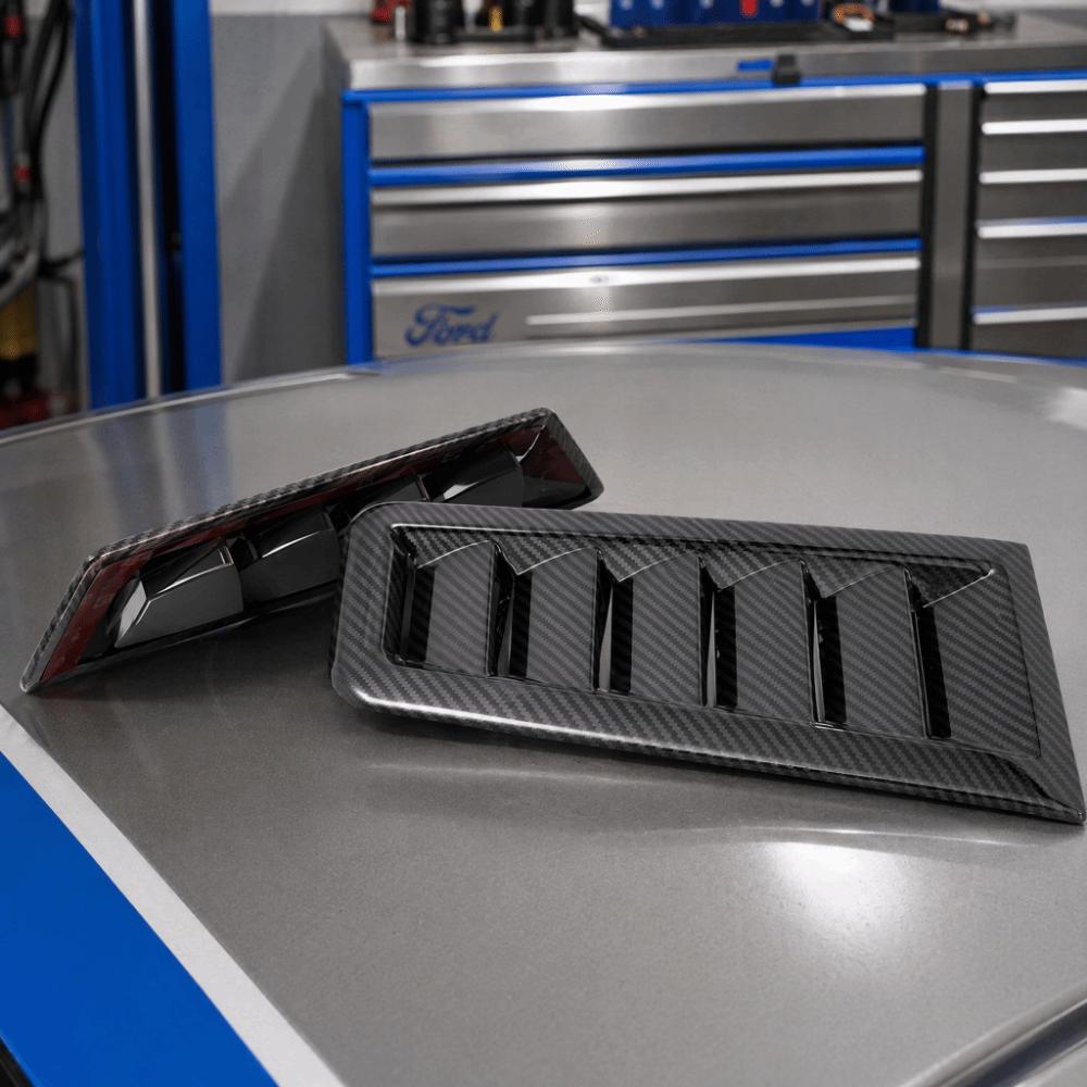 2PCS Universal Mount Engine Cover Air Intake Mesh for Focus RS MK2 Style Engine Hood Modification