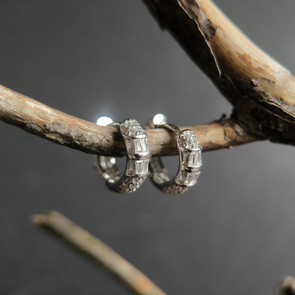 Серебряные серьги с фианитами (2186588)