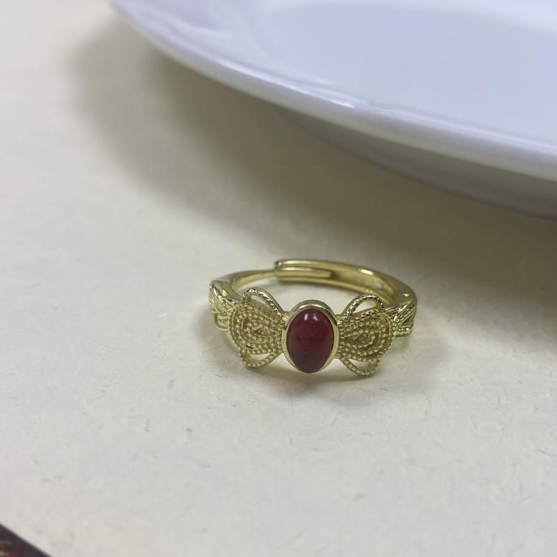 

Elegant Vintage Style Adjustable Geometric Ring For Women Unique Brass Design J4951