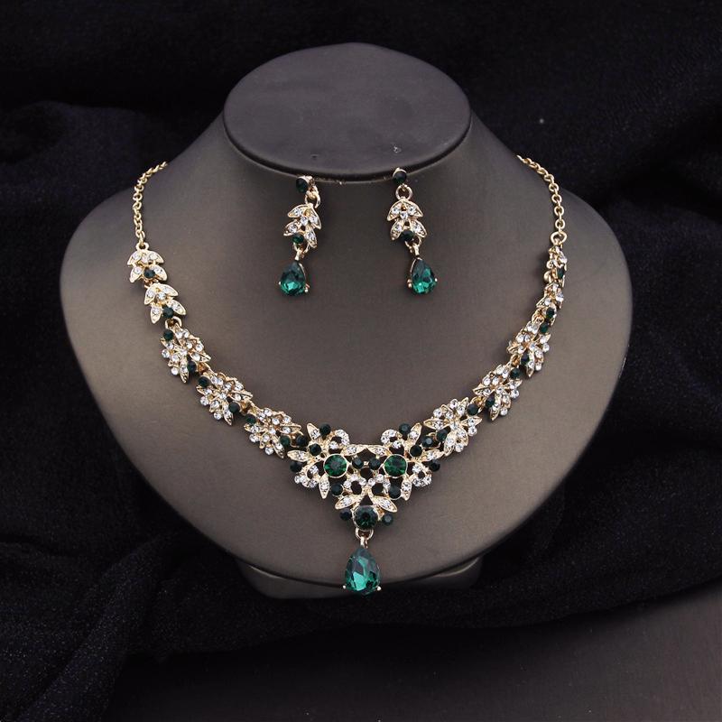 2024 neue Kristall Braut Schmuck Sets für Frauen Luxus Halsband Halskette Ohrringe Prom Hochzeit Kleid Braut Halskette Sets Mode