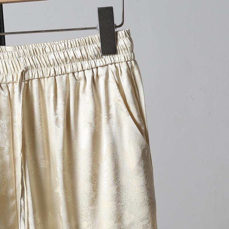 Dámské kalhoty s vysokým pasem, žakárové, s rovnými nohavicemi - Volné, zeštíhlující, ležérní jarní/letní oblečení pro ženy středního věku.