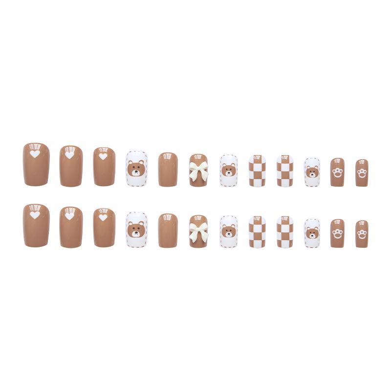 Brauner Teddybär Karomuster Tragbare Nagelkunst Aufkleber - Schleifendesign für Herbst & Winter