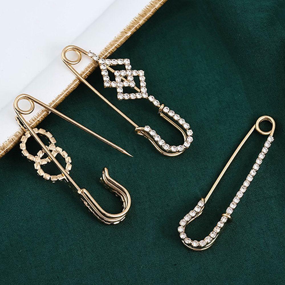 Large Safety Pins Sweater Pants Pin Women Brooch Tightening Waistband Pin Korean Buckle Pin