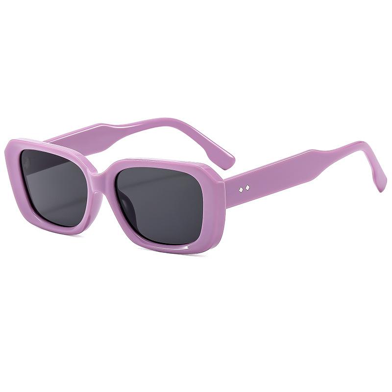 Square sunglasses new fashionable and versatile UV protection street photography sunglasses feel slimming sunglasses