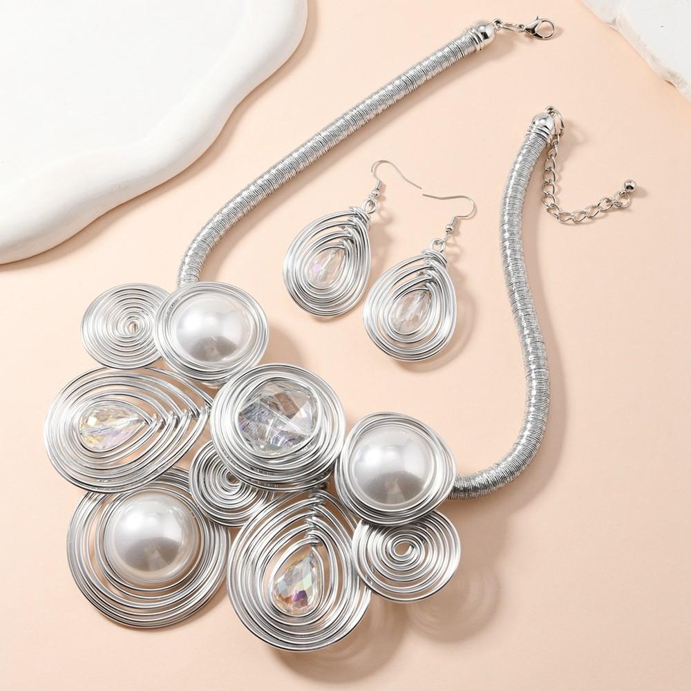 Set Jewelry Trend With Acrylic Pendants And Electroplated Finish For Ladies