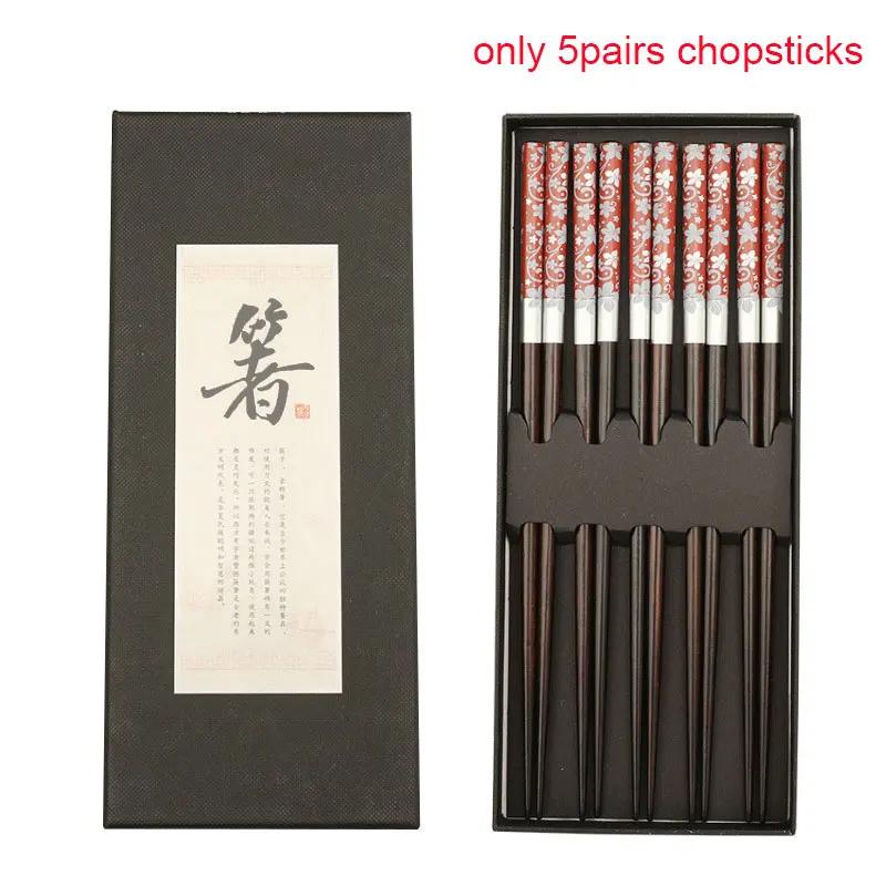 Chinese Style Wooden Chopsticks Gift Box Japanese 4 Pairs Of Chopsticks + 4 Pcs Chopstick Rest Creative Housewarming Gift Pack