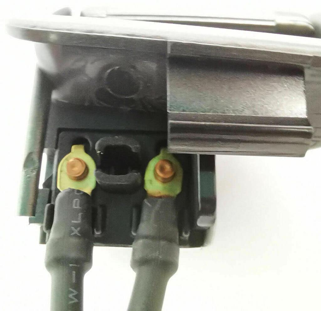 Original OEM 93555-2W000-RJ5 Schalter – Kraftstoffeinfüllöffner / 935552W000RJ5 für Hyundai Santa Fe 13–16
