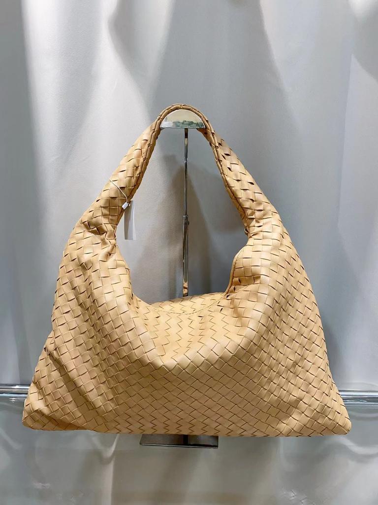 Woven shoulder bag underarm bag spring and summer new bag women's bag handmade high-texture dumpling bag tide