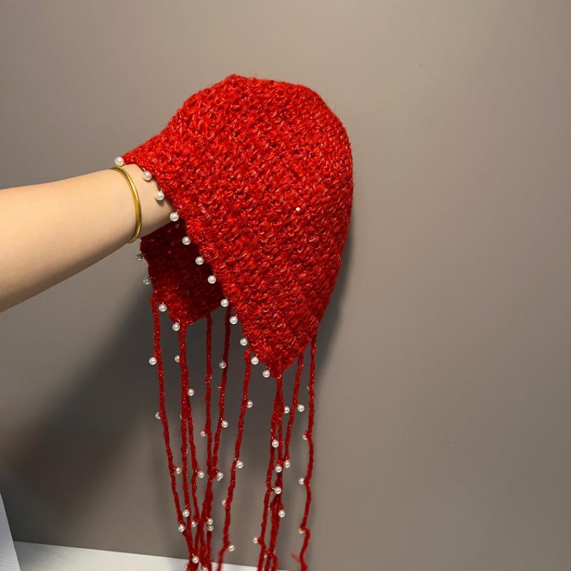 Hollow Pearl Tassel Sequined Bag Head Hat Women's Autumn and Winter Warm Knitted Wool Hat Retro Face Small Pullover Hat