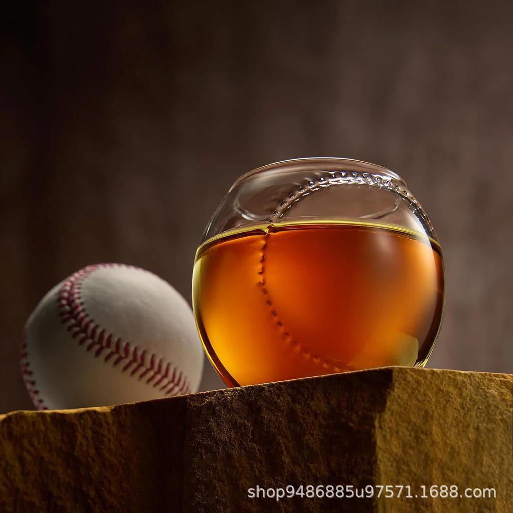 Individueller Weinbecher aus hochborosilicate Glas Sport Fußball und Baseball Personalisierte Tischdekoration für Party Geschenk für Ihn und Sie