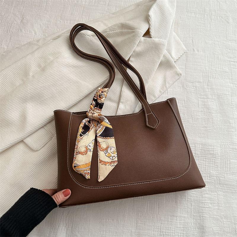 Premium bag women's large-capacity new trendy fashion retro shoulder bag versatile simple commuter tote bag