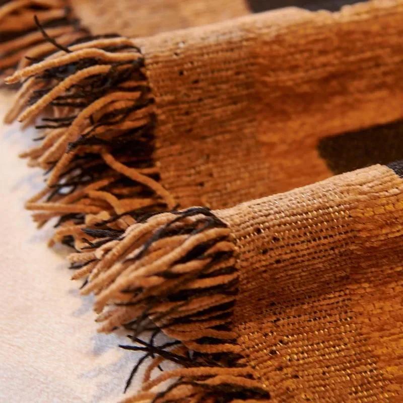Luxury Style Chenille Sofa Towel With Tassels Double-side For Living Room Camping Picnic Large Blanket Leisure Relax Beach Towel