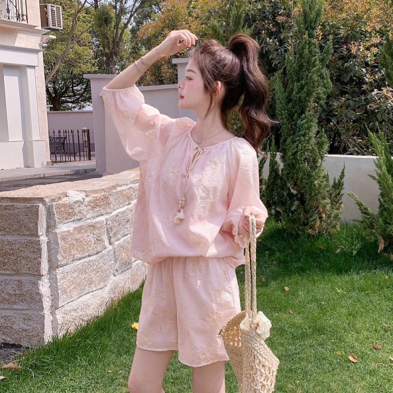 

Розовый красивый и игривый солнцезащитный шортовый комплект женский новый маленький комплект-двойка XL розовый