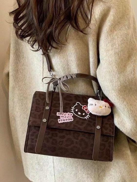 Leopard Print Backpack For Women With Pu Material And Adjustable Shoulder Straps