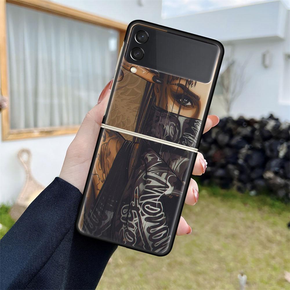 Luxury Case For Samsung Galaxy Z Flip 4 3 5G Black PC Hard Phone Cases Fashion Back Cover ZFlip Funda Sexy Tattoo Girl Shell Sac