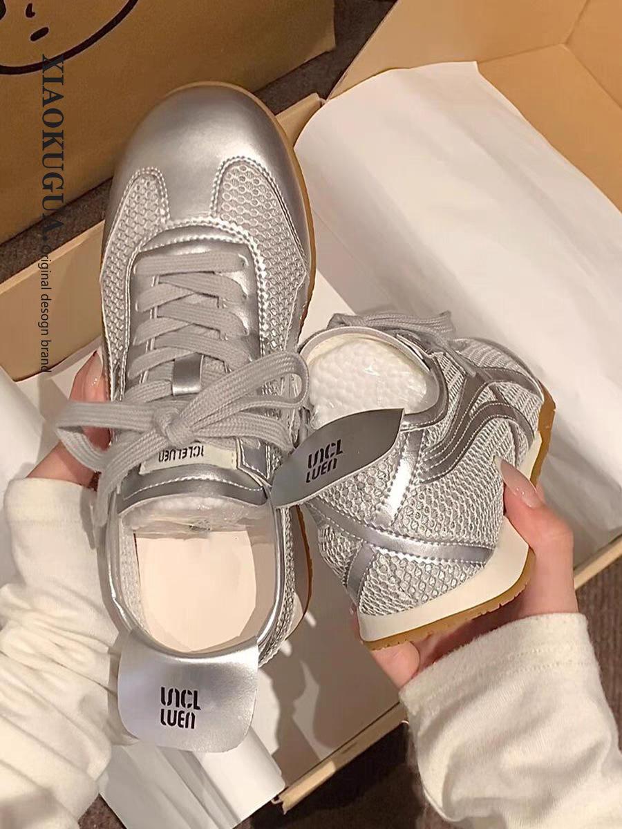 

Retro mesh casual moral training shoes women s summer 2025 new fashionable versatile lace-up non-slip and lightweight Forrest Gump shoes 40 серебряный