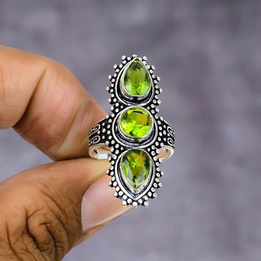 Peridot Handmade 925 Sterling Silver Jewelry Ring Size 7 P1P31