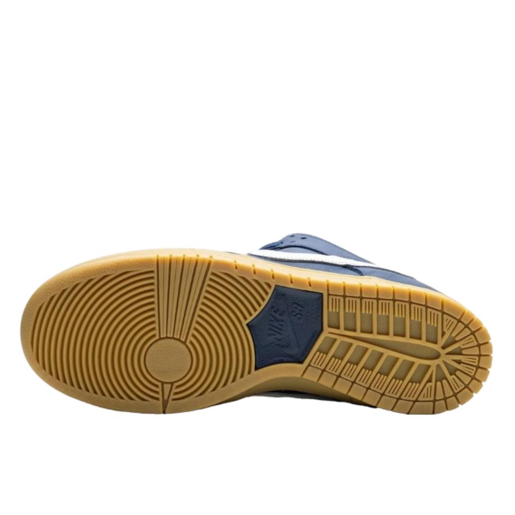 Nike SB Dunk Low Navy Gum