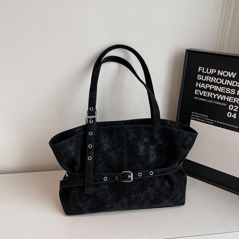 Trendy Fashion Simple Belt Buckle Retro Women's Underarm Bag Elegant Shoulder Bag Very Suitable for Daily Life, Shopping, and Women's Holiday Gifts