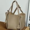Design Tc Cowhide Large Capacity Genuine Leather Fashion Handbag Deformable Commuter Vegetable Basket Bag Bucket Women'S Bag