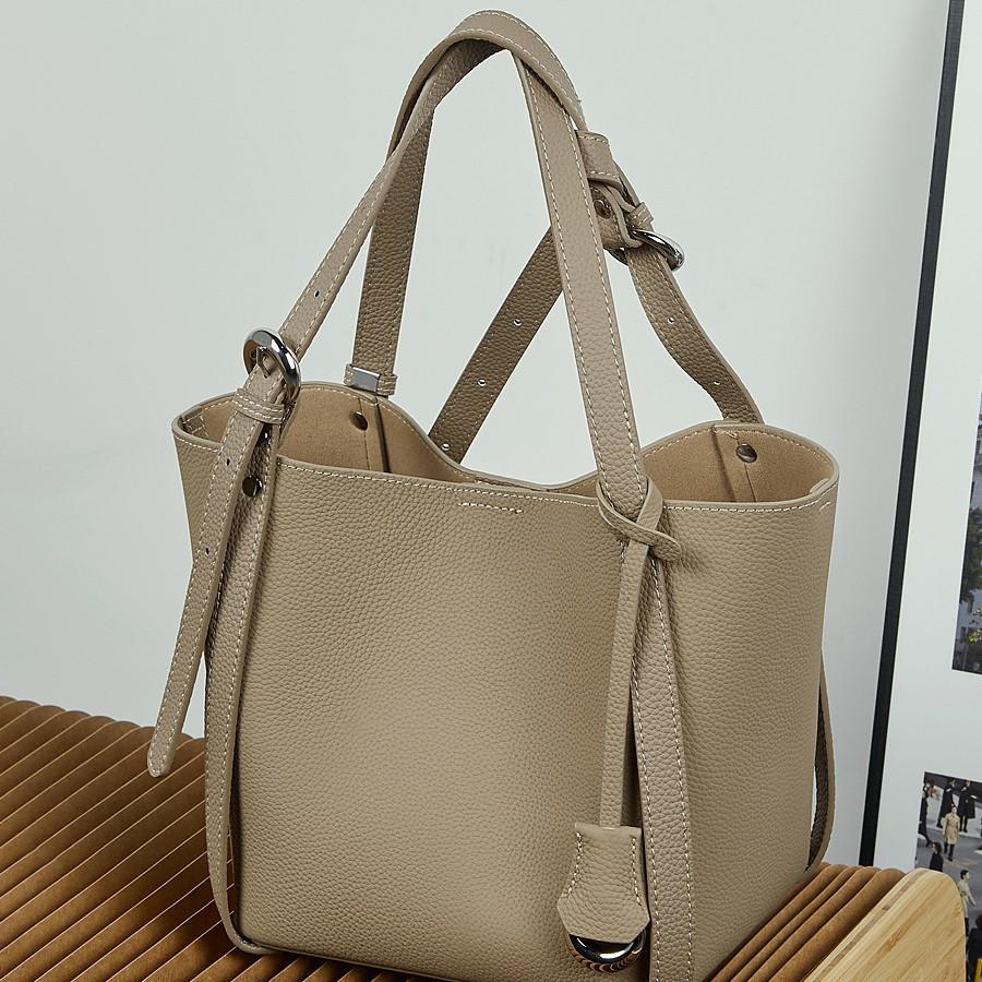 Design Tc Cowhide Large Capacity Genuine Leather Fashion Handbag Deformable Commuter Vegetable Basket Bag Bucket Women'S Bag