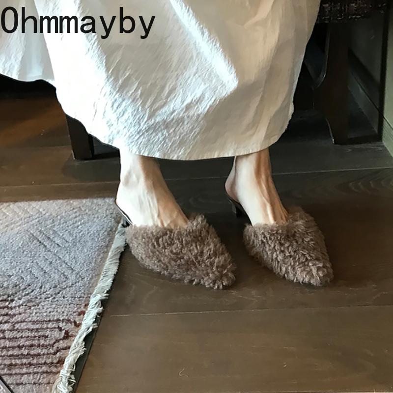 Designer Pointed Toe Women Corduroy Mules Slippers Fashion Shallow Slip On Shoes Casual Low Heel Ladies Slides Shoes