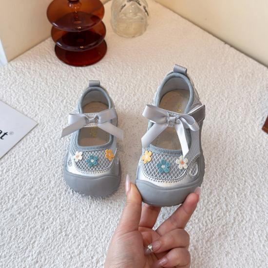 

Summer new children s princess shoes, baby toddler shoes, mesh casual shoes with a small fragrance style, Korean version shoes for little girls 27 срібний