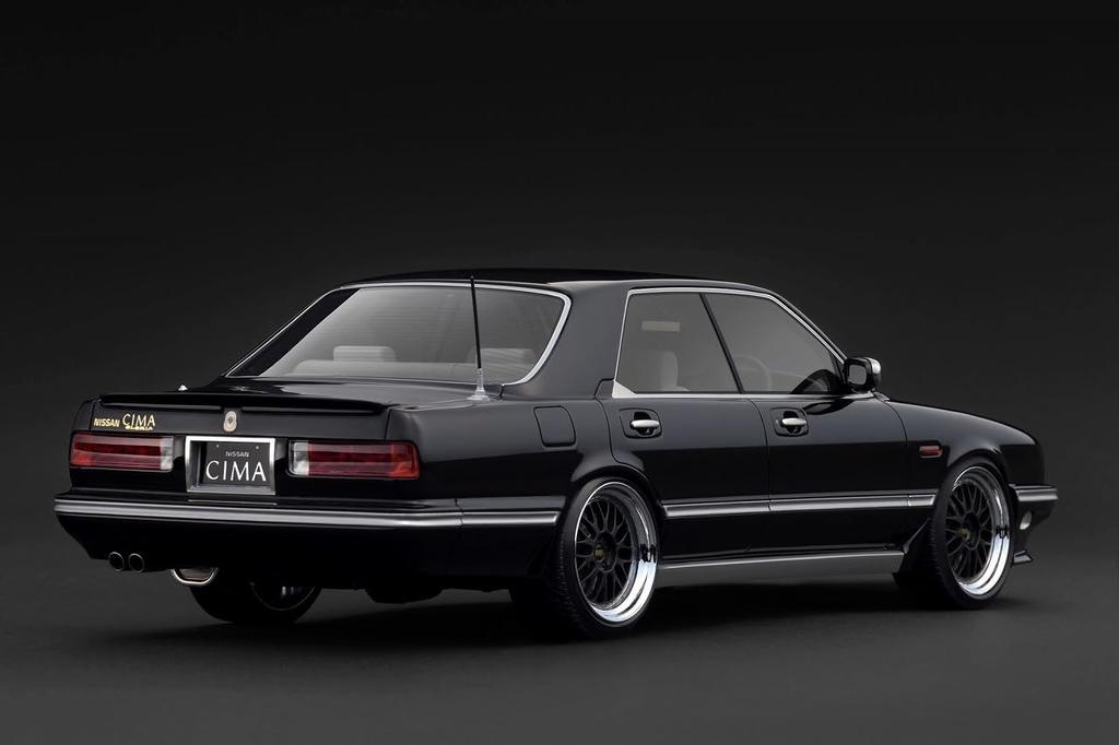 Ignition Model NISSAN GLORIA CIMA Black Finished Model IG3900 TK.Company 1/18 (Y31)