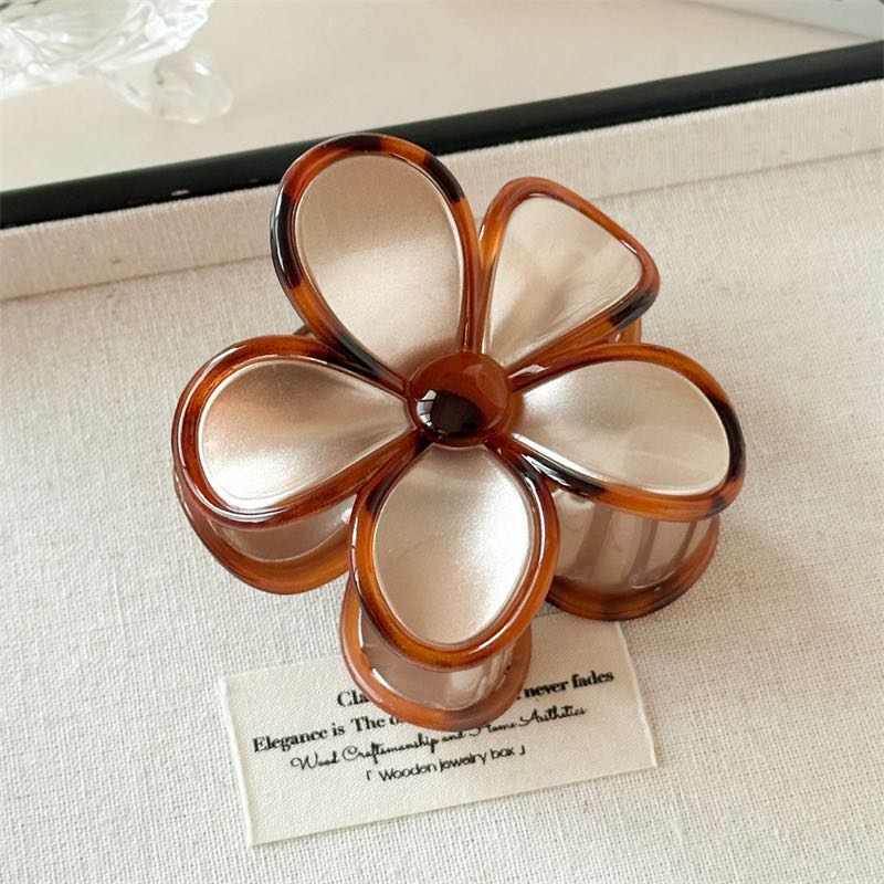 3 Pcs Large Classic Design Hair Claw Clips Flower Acrylic Fashion Headwear Barrette,Sweet Hair Accessories for Women Gift