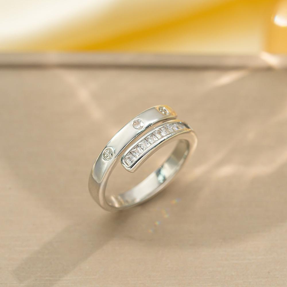 Korean Version of Light Luxury Design Full Diamond Inlaid Zircon Ring Women's Opening Adjustable Ring Internet Celebrity Fashion Accessories