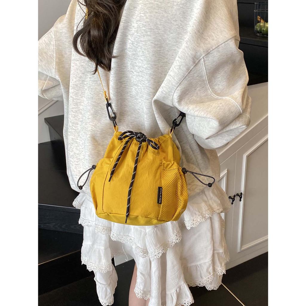Soft surface large capacity bag for women's summer 2026 new casual shoulder crossbody bag versatile and simple commuting dumplin