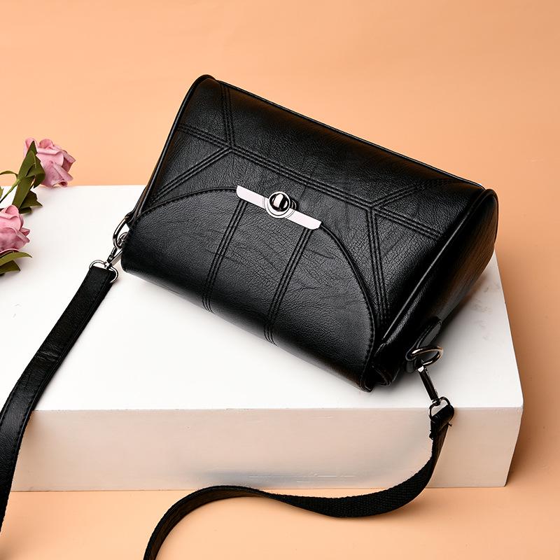 2025 New Fashion Shoulder Bag Soft Leather Waterproof Messenger Bag Leisure Commuter Versatile Crossbody Bag