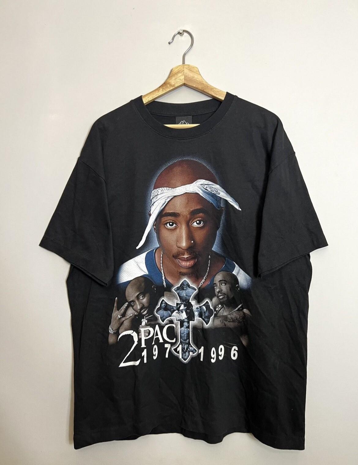 Rare 2Pac Legends Live Forever Vintage Rap Band Tee Tupac XL Black Unisex T-Shirt L