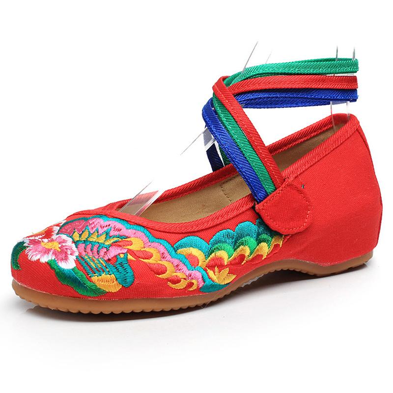 Chinese Style Women Shoes Embroideried Old Beijing Cloth Shoes Woman Spring Summer Comfort Casual Shoes Plus Size 34-41 WSH2294