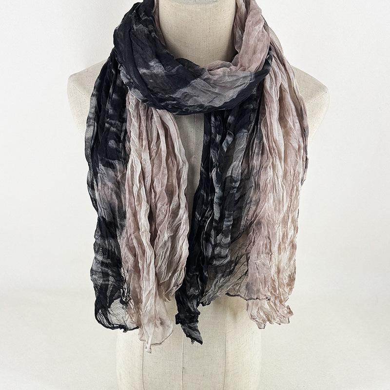 Women's Scarf Dyed and Pleated Scarf Neck Protection Warm and Windproof Versatile Accessory Scarf