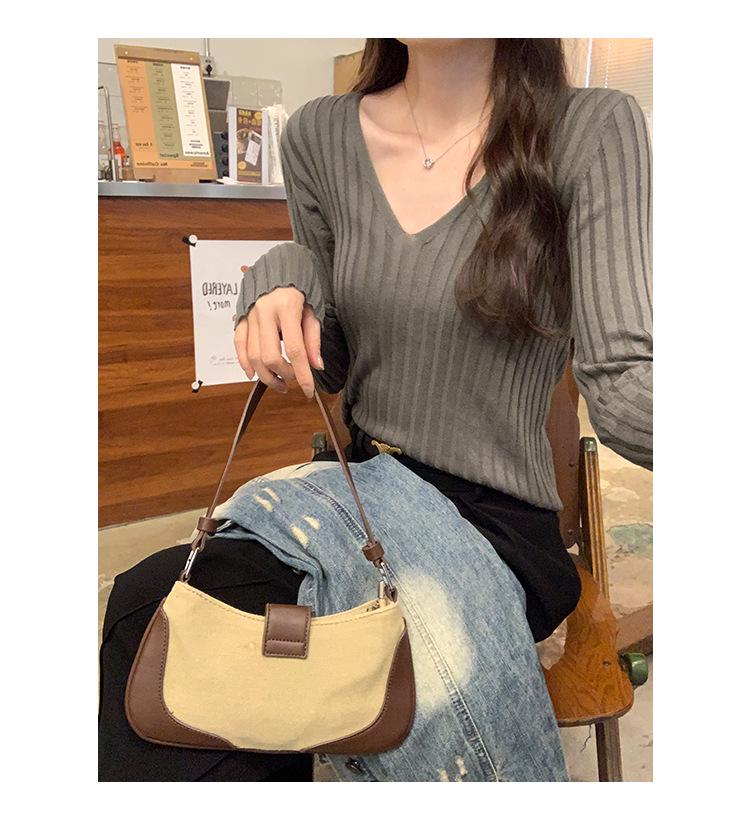 Korean Chic White V-Neck Slim Knit Long-Sleeve Top for Women - Autumn/Winter