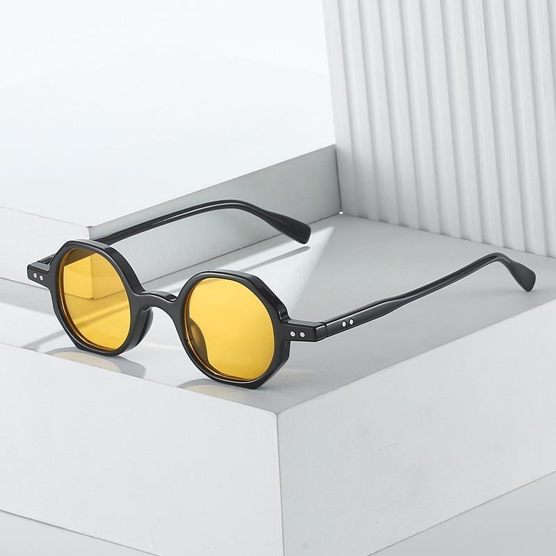 New Round Sunglasses Women Men Punk Shades Retro Trending Sun Glasses UV400 Female