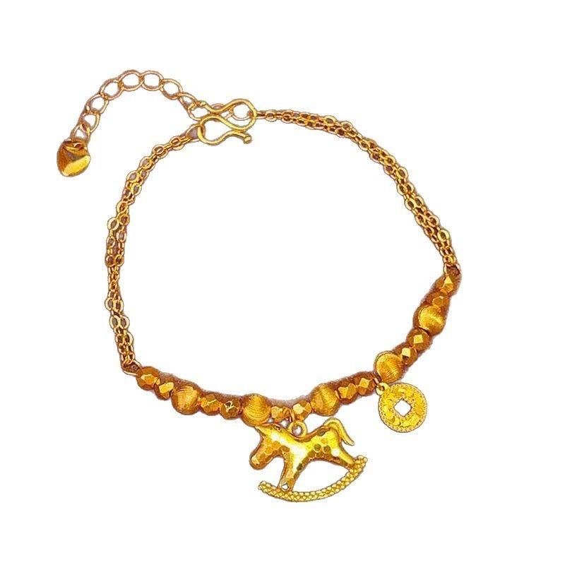 Gold-Plated Crushed Ice Bracelet: Women's Luxury Hand Accessory