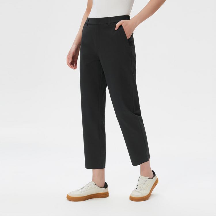 KOLON SPORT Outdoor Water-Resistant Womens Commuter Baggy Fit Woven Pants Women Bottoms LKLP6ST828