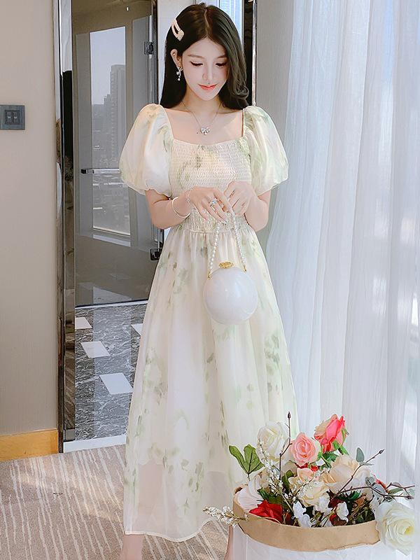 

Women s Summer Floral Mesh Dress with Square Neck and Bubble Sleeves M