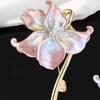 Brooch Retro Style Floral Design Lapel Pin Sweaters Collars Hats Bags Coats Scarves Badge Outfit Accessory