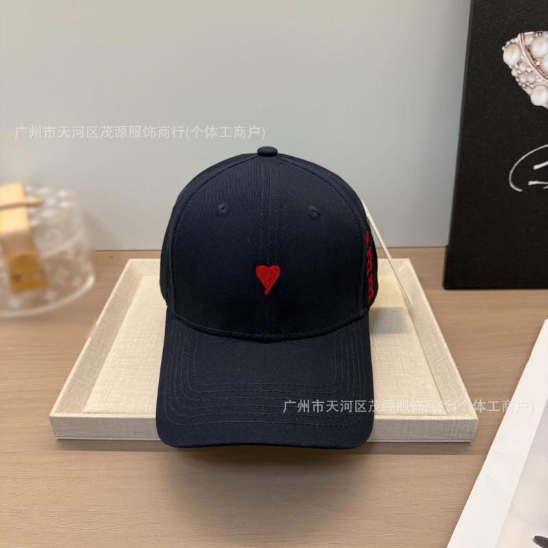Unisex Adjustable Baseball Cap With Embroidered Heart Design Lightweight Foldable Sun Hat Outdoor Casual Wear